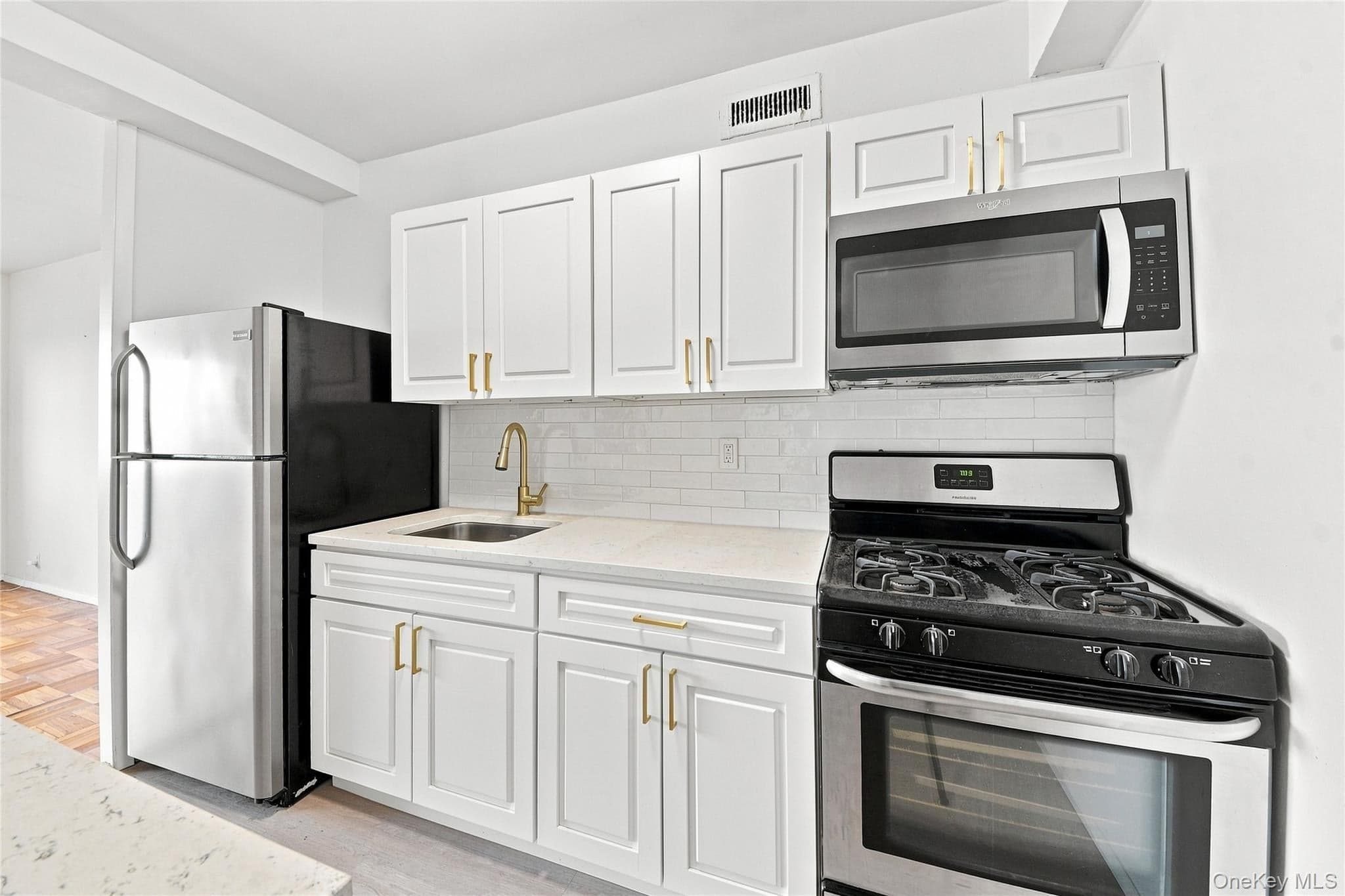 8 Fordham Hill Oval Unit: 16D thumbnail 7