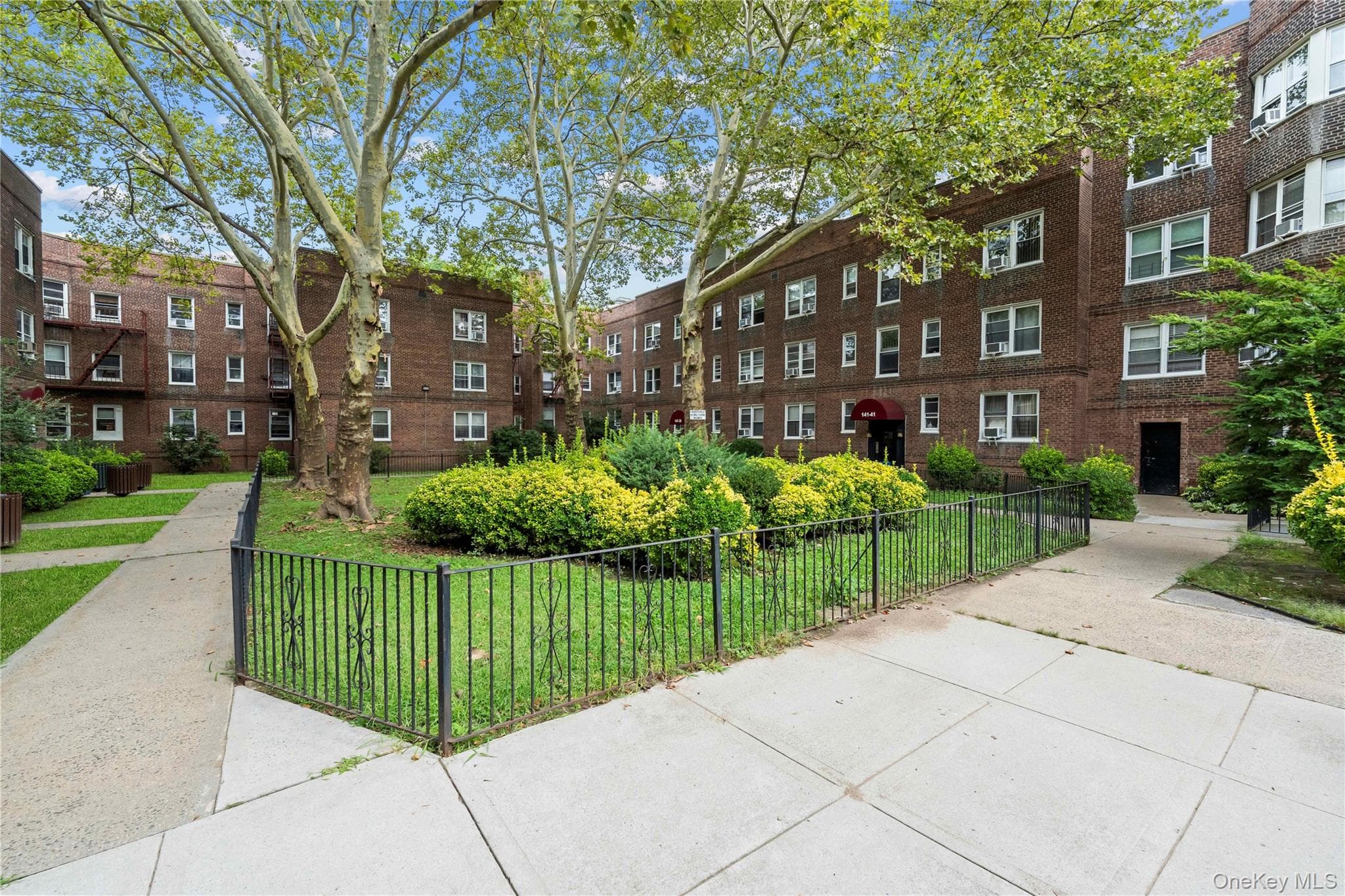 141-39 78th Road Unit: 2P thumbnail 15