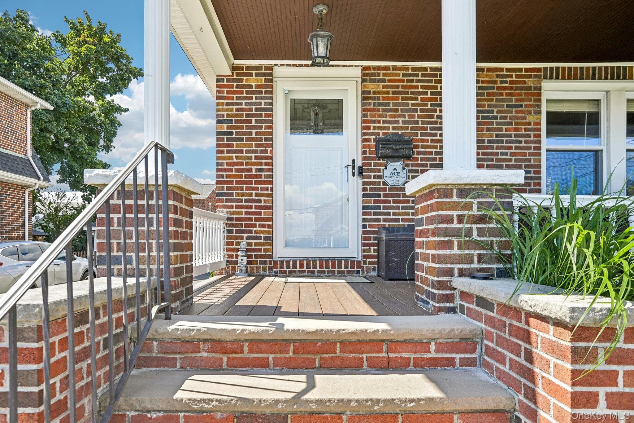 309 Bellevue Avenue thumbnail 40