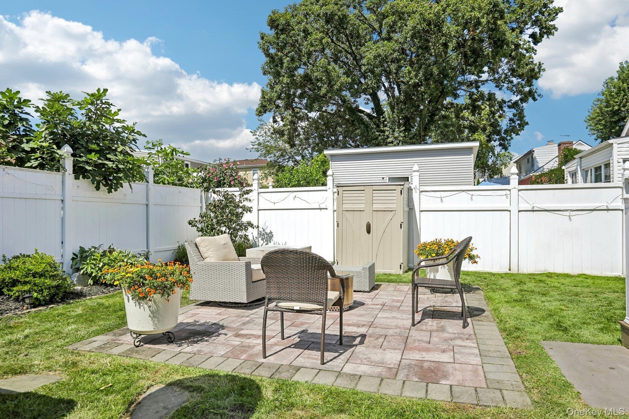 309 Bellevue Avenue thumbnail 23