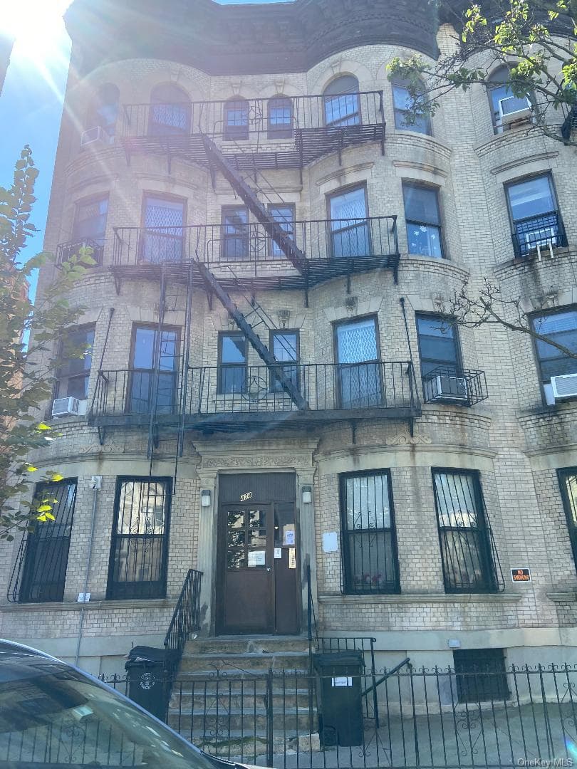 478 Bainbridge Street Unit: 1A, Brooklyn