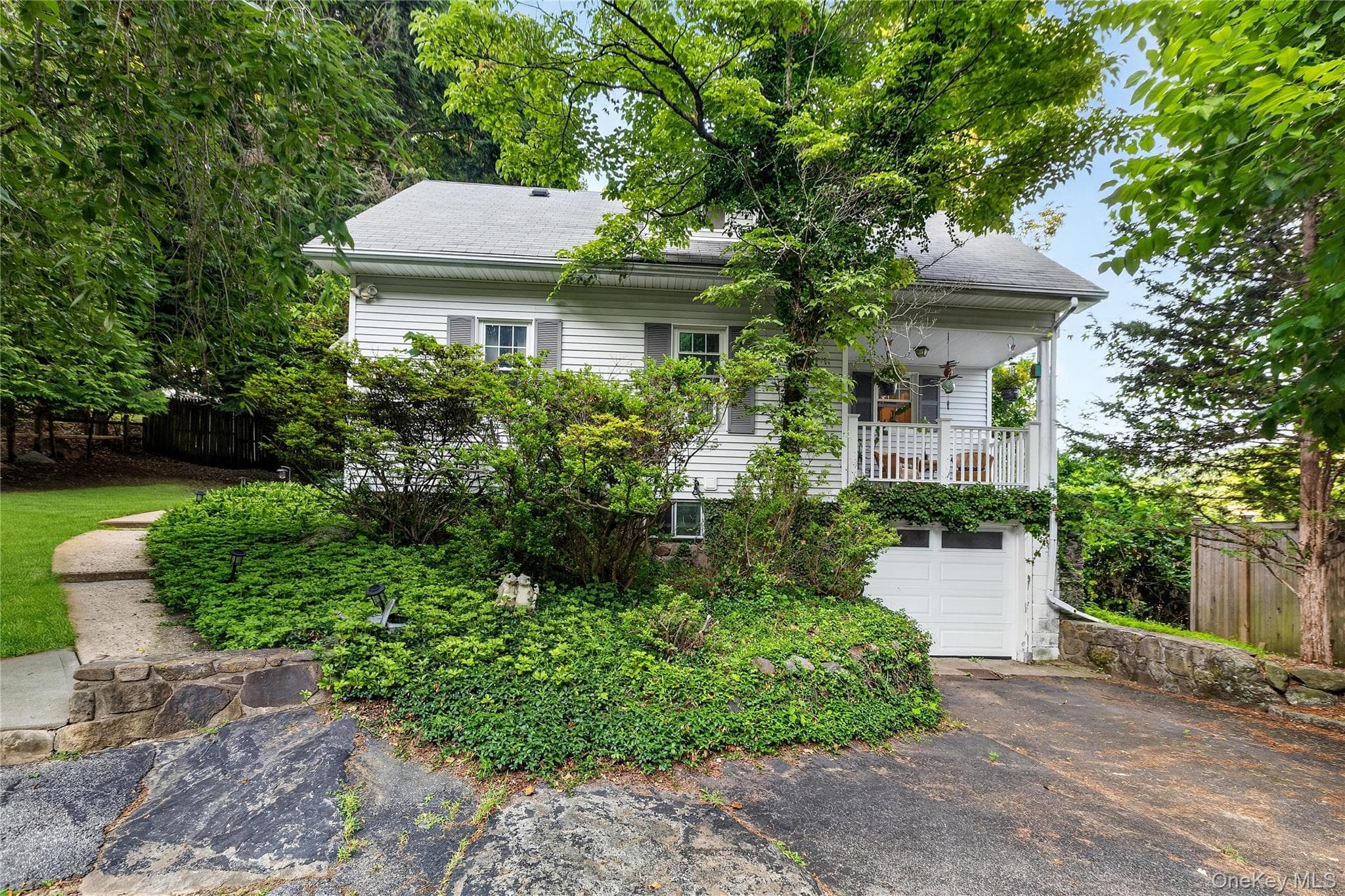 2 Bayview Terrace thumbnail 22