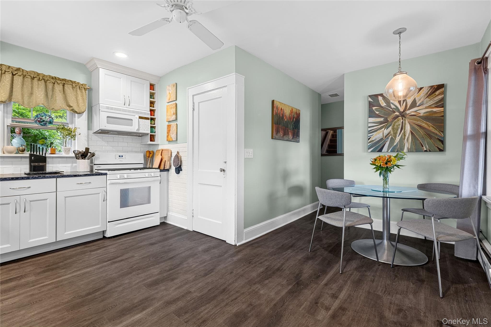 2 Bayview Terrace thumbnail 5