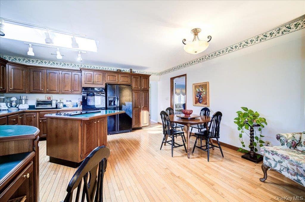 650 Netherwood Road thumbnail 18