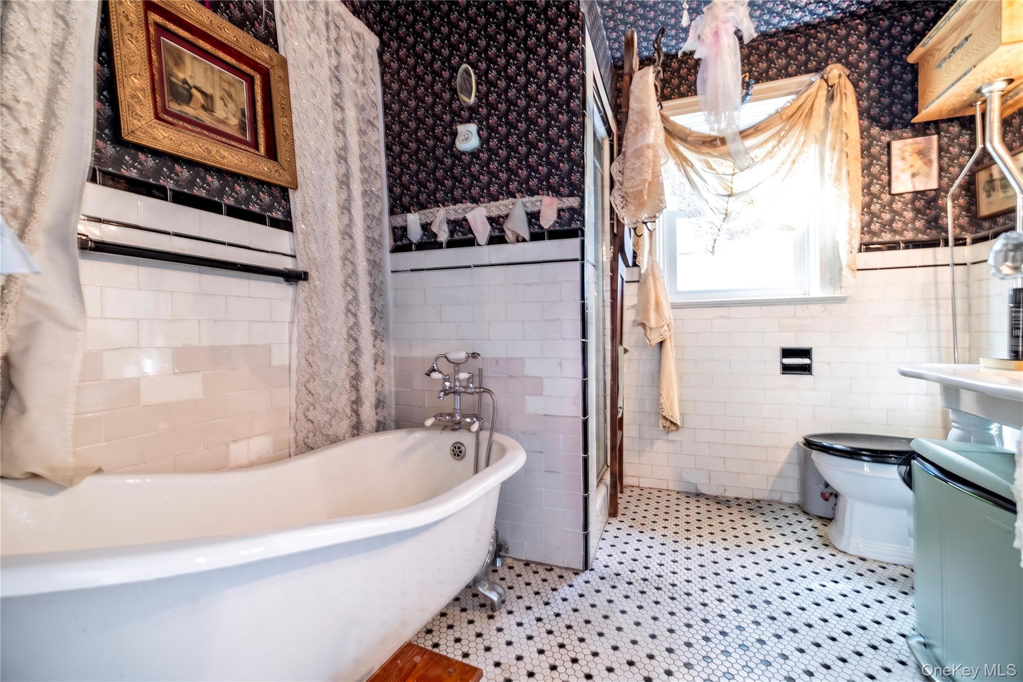 166 Southard Avenue thumbnail 9
