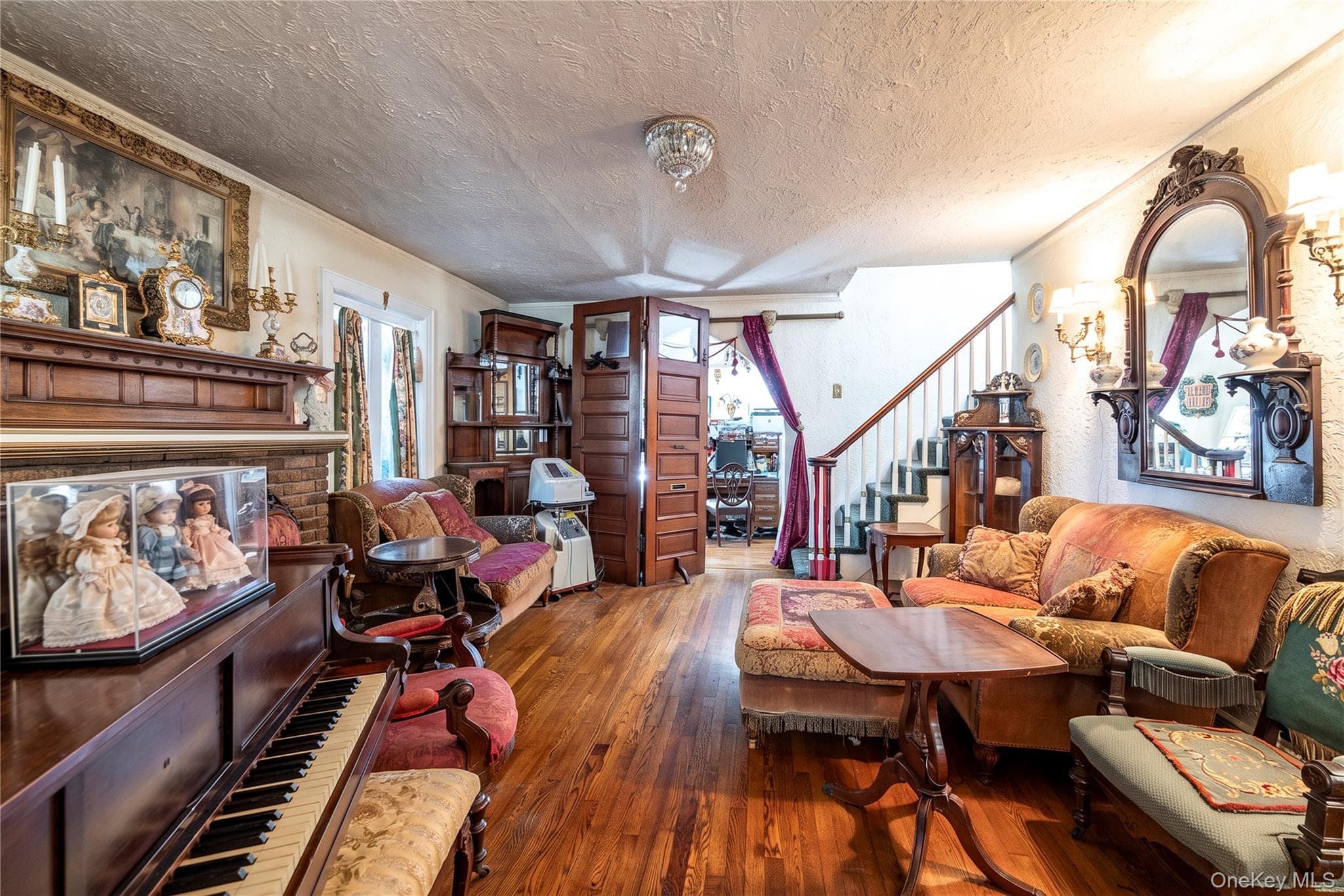 166 Southard Avenue thumbnail 3