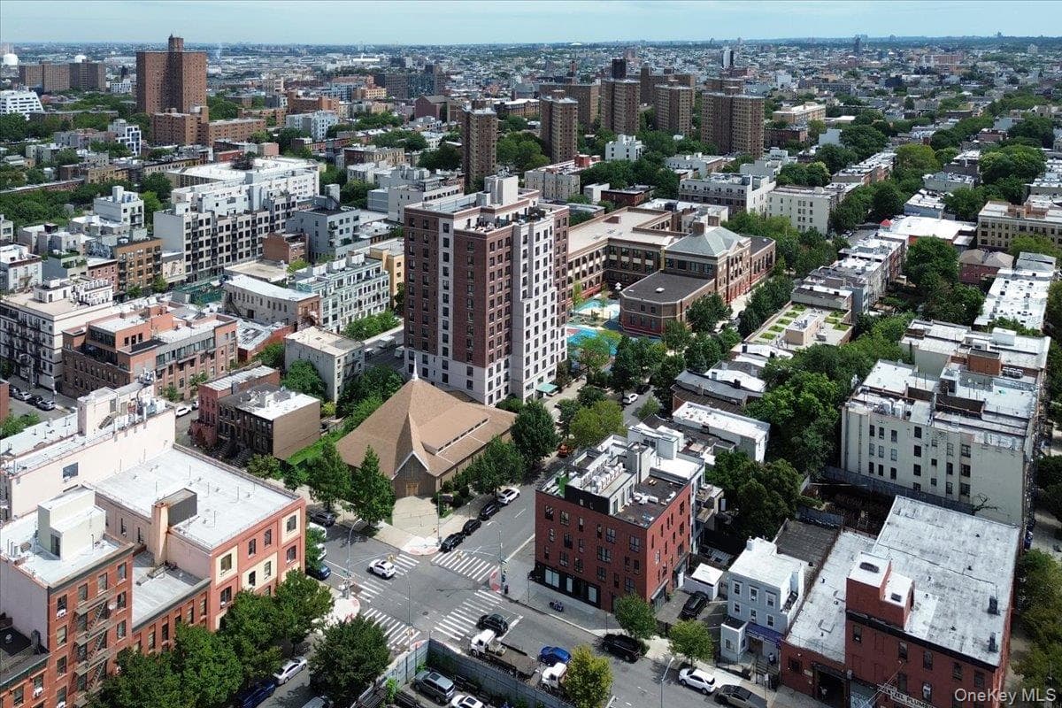 775 Lafayette Avenue Unit: 8E thumbnail 23