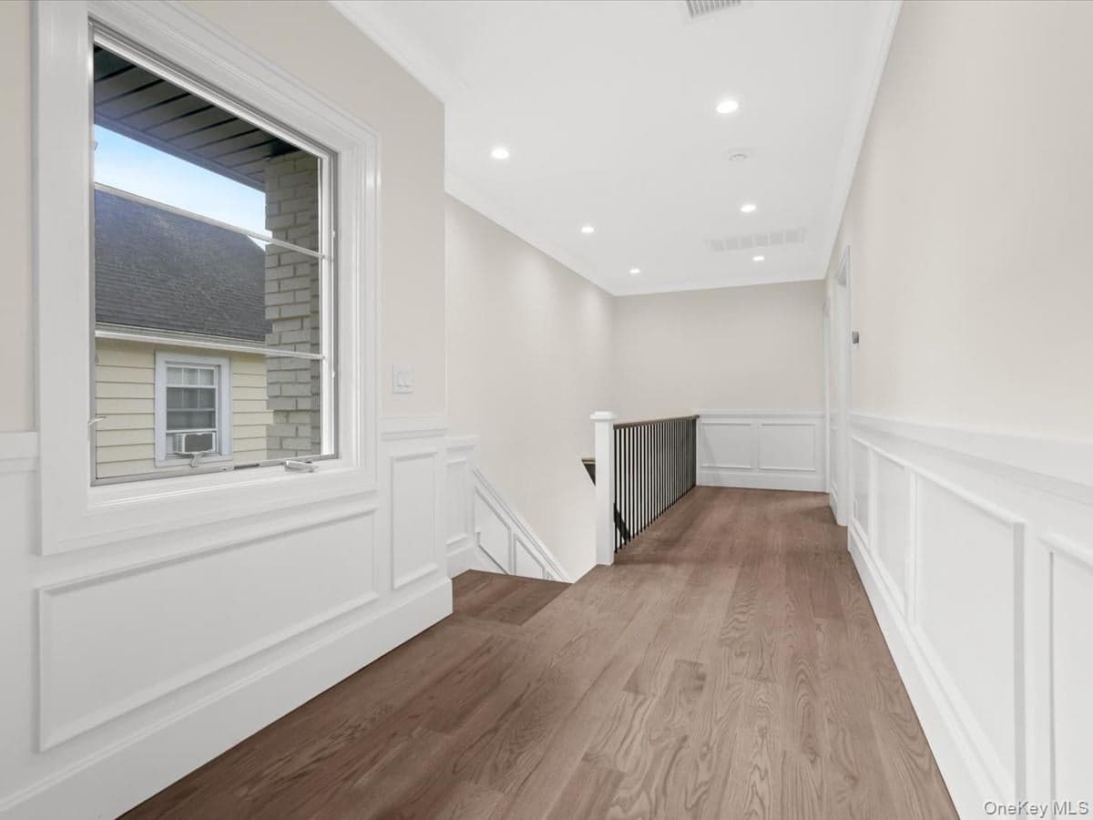 7 Floyd Place thumbnail 16