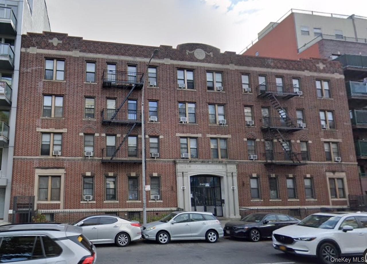 2145 Ocean Avenue thumbnail 8