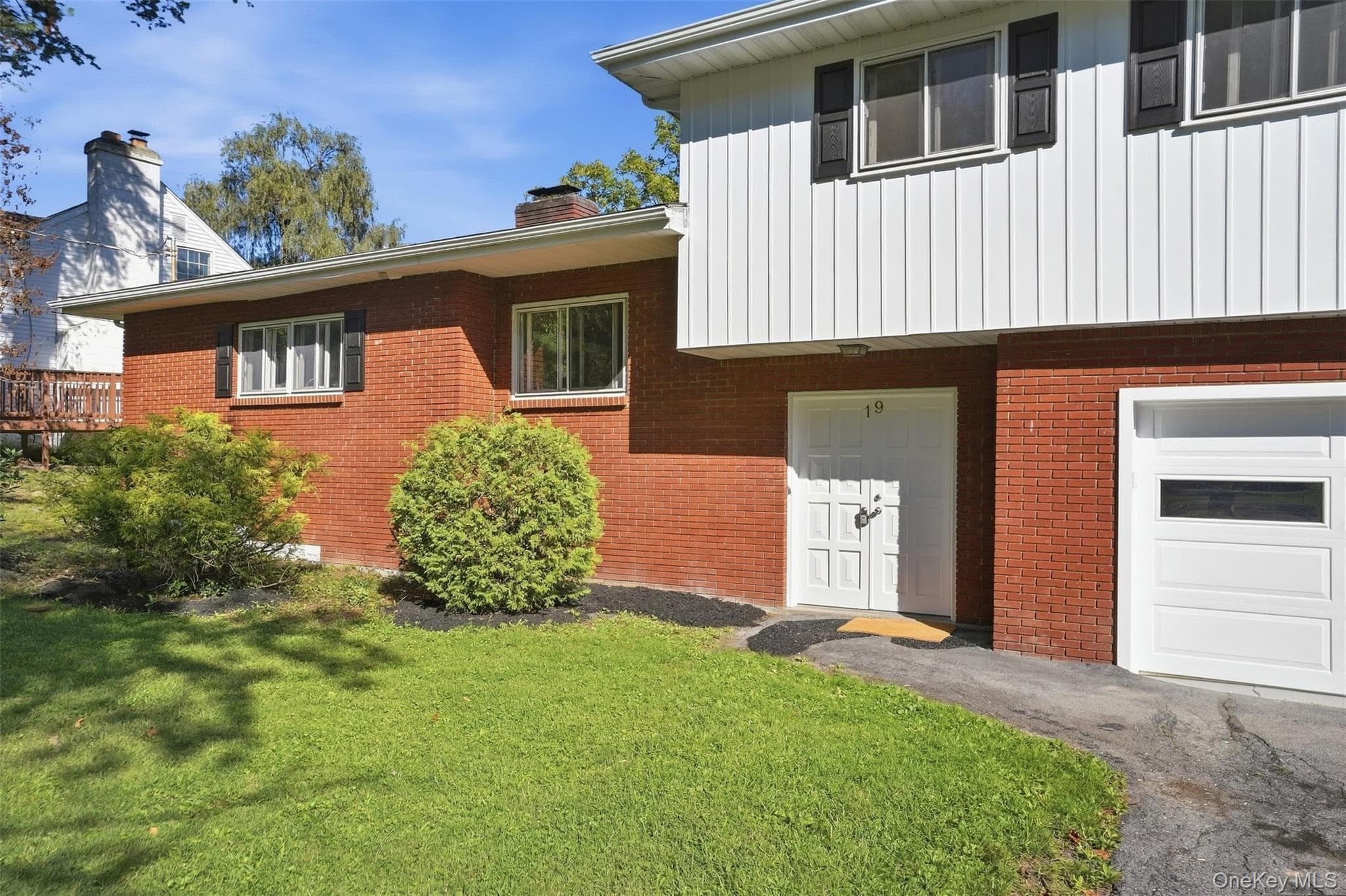 19 Miron Drive thumbnail 3