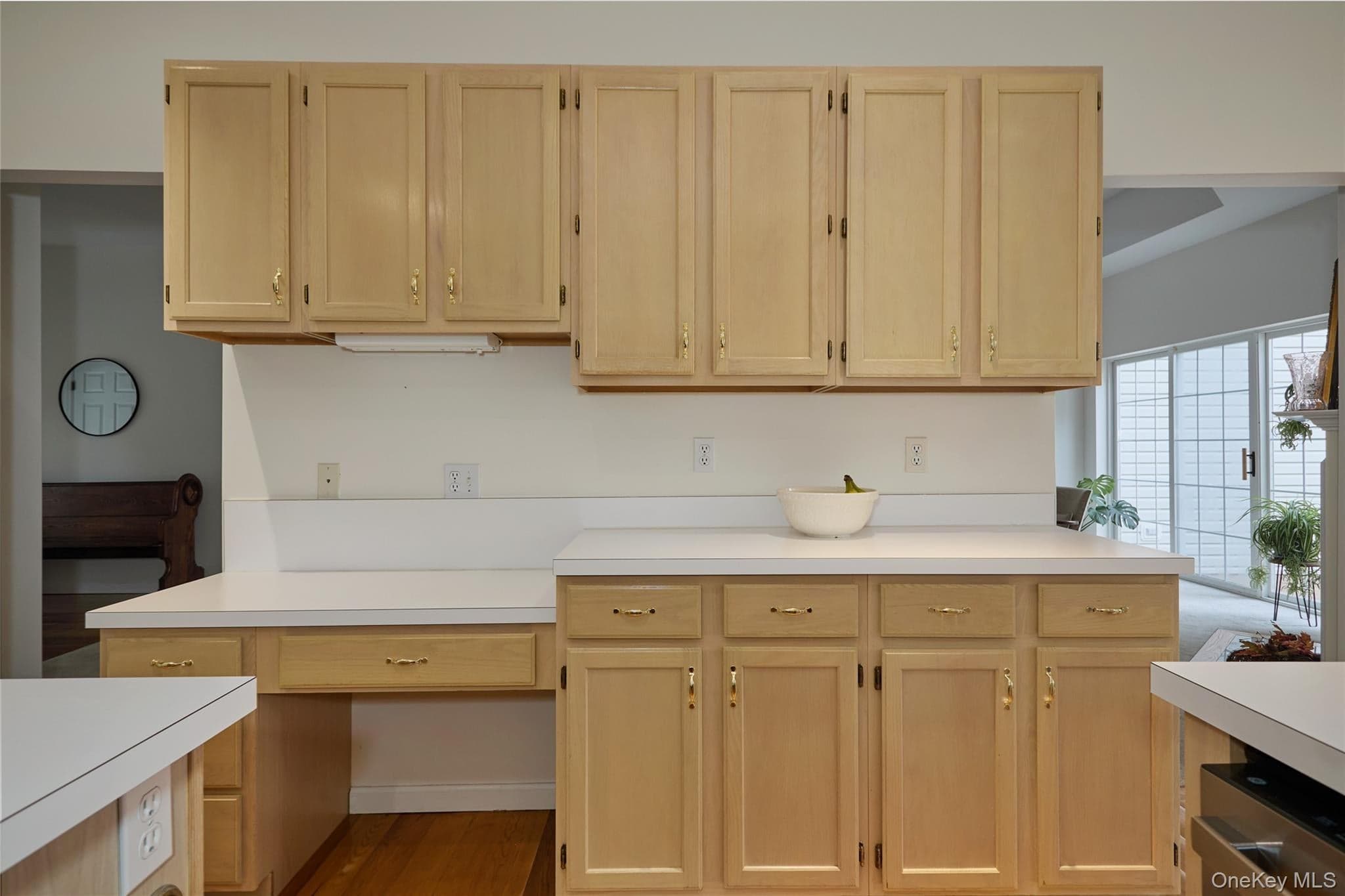 85 Roosevelt Drive thumbnail 19