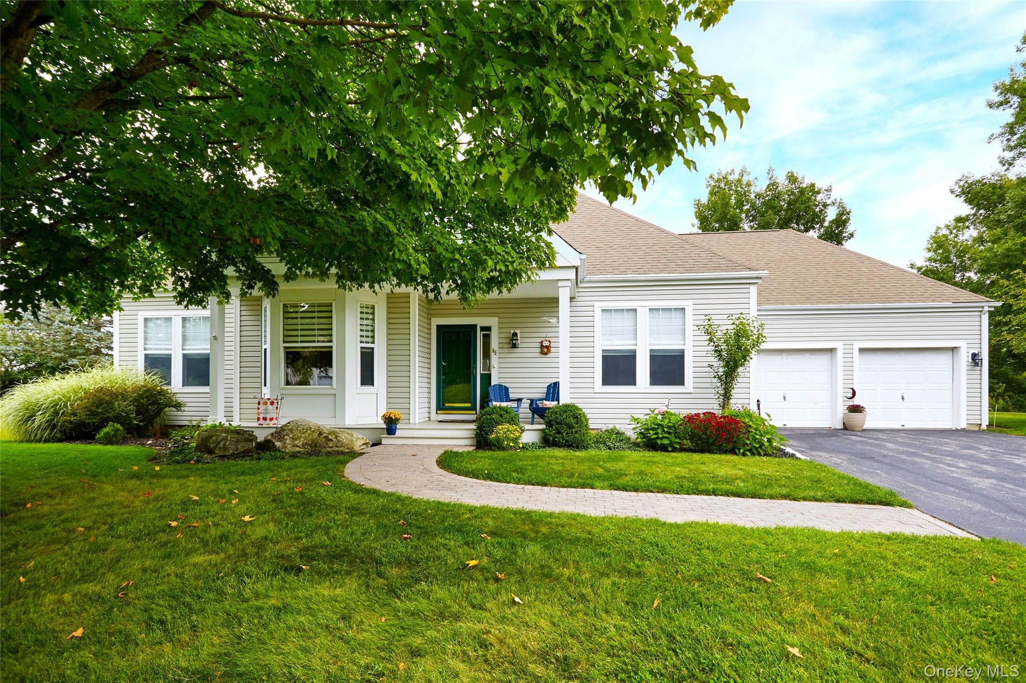 85 Roosevelt Drive photo 1