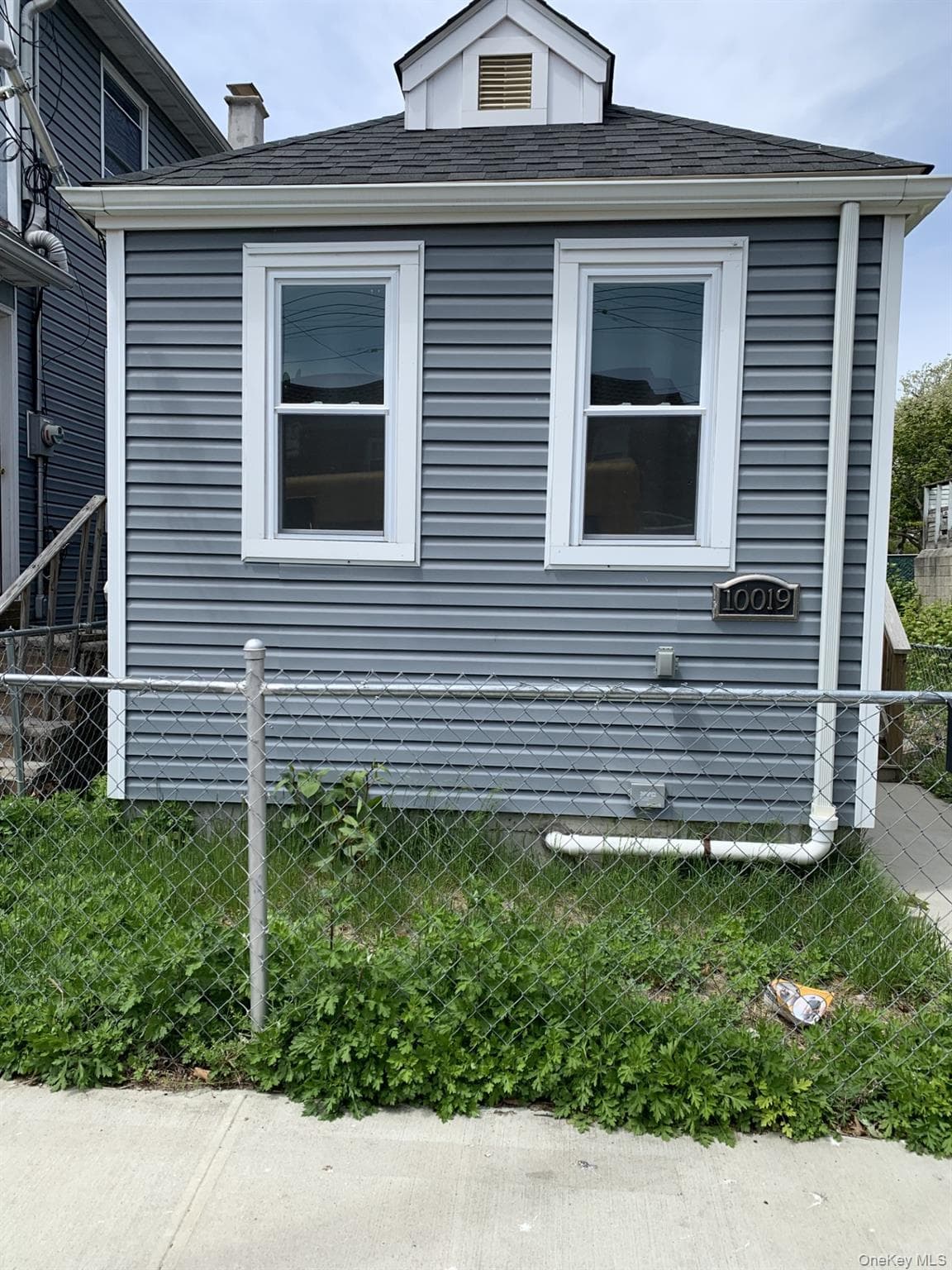 10019 Avenue, Brooklyn