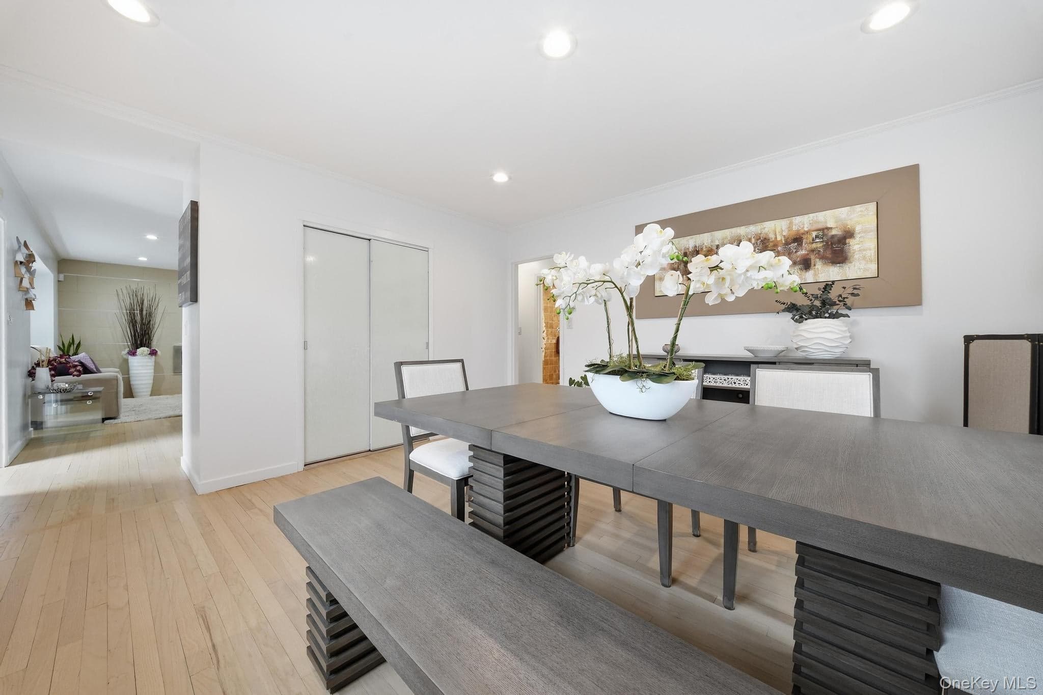 66 Caroline Avenue thumbnail 9