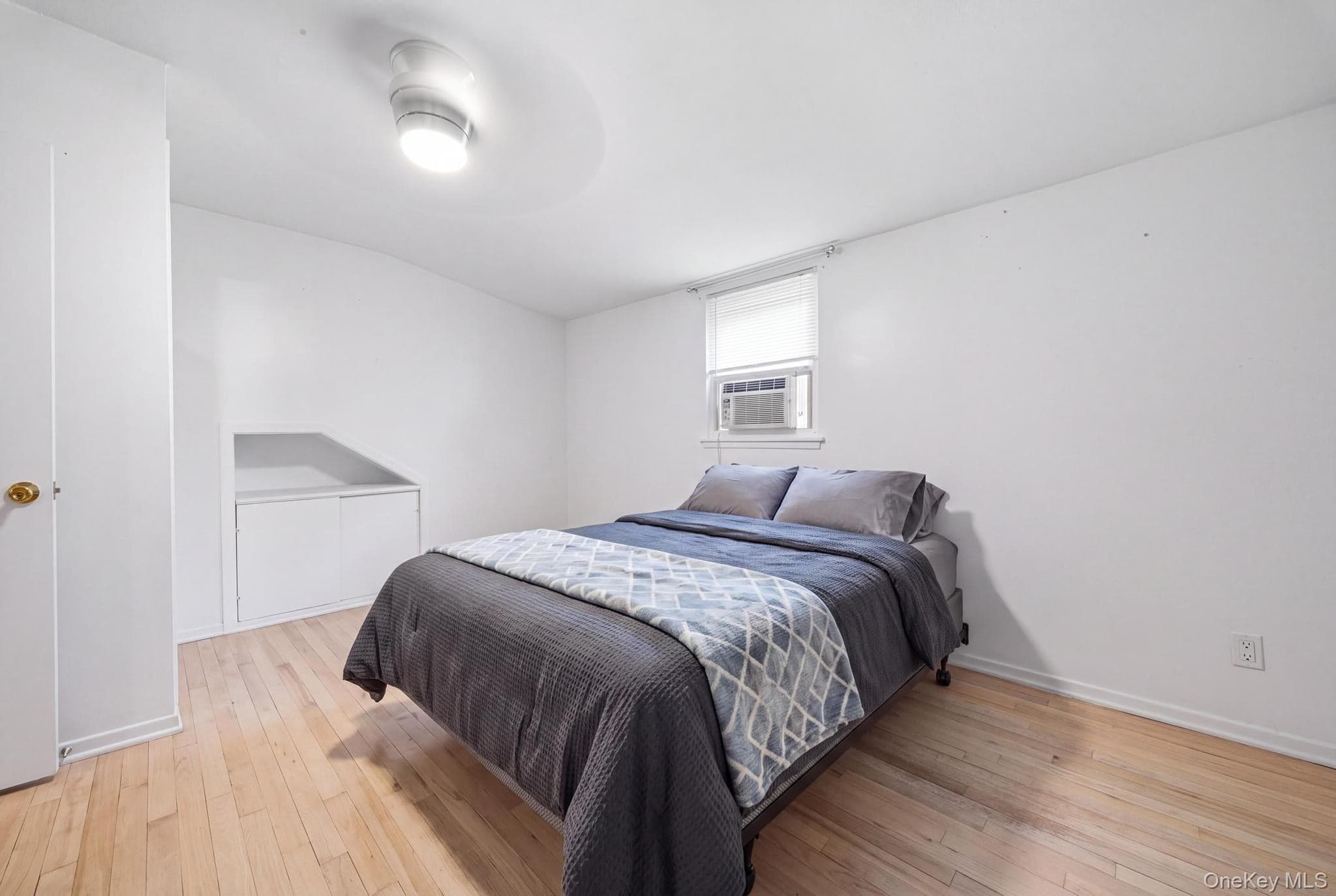 66 Caroline Avenue thumbnail 14