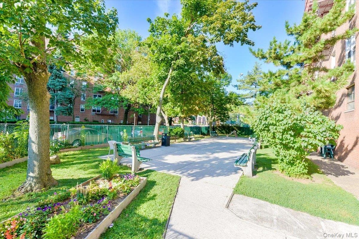 67-50 Thornton Place Unit: 4S thumbnail 27