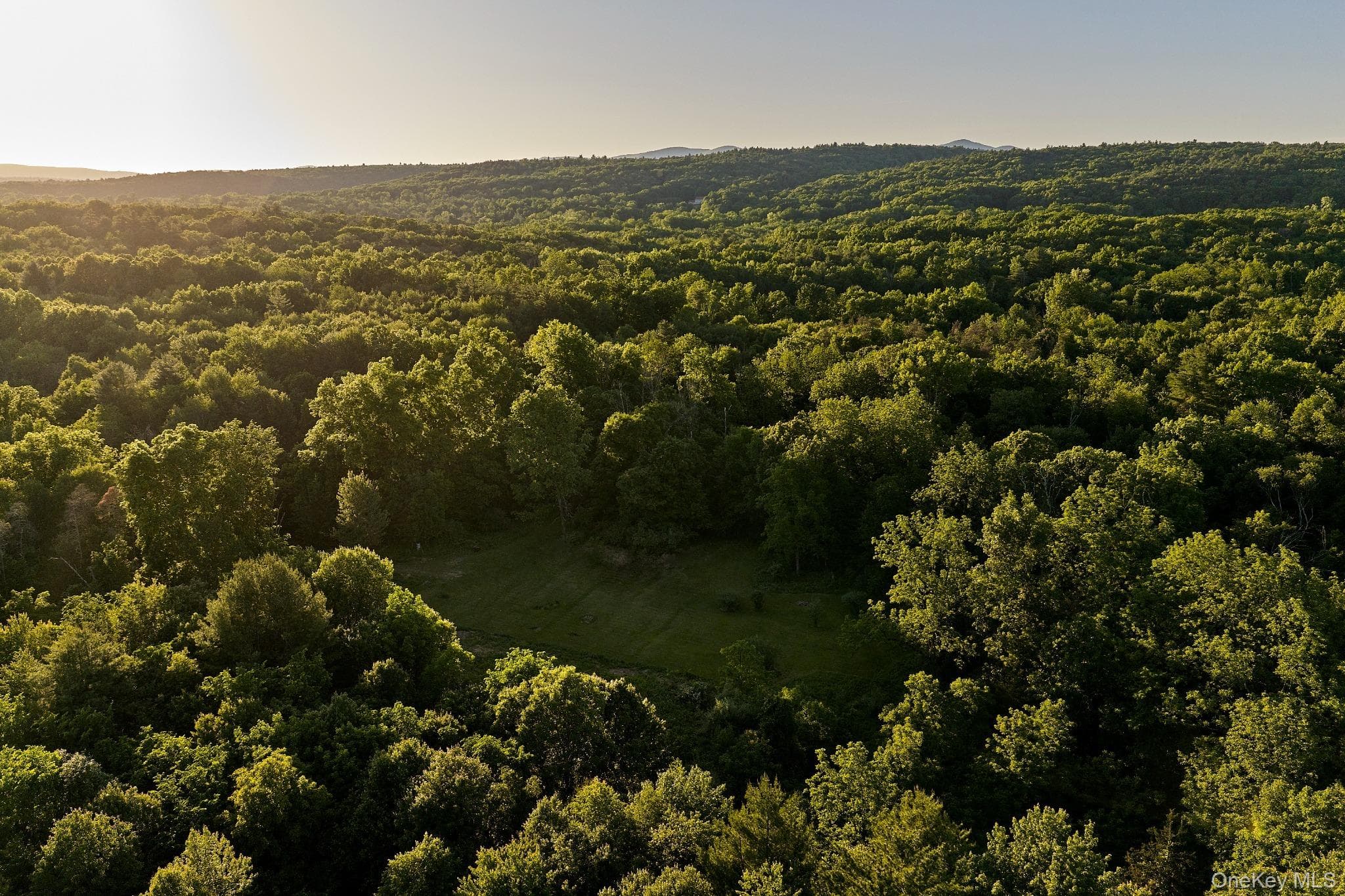 464 Mill Hook Road thumbnail 25
