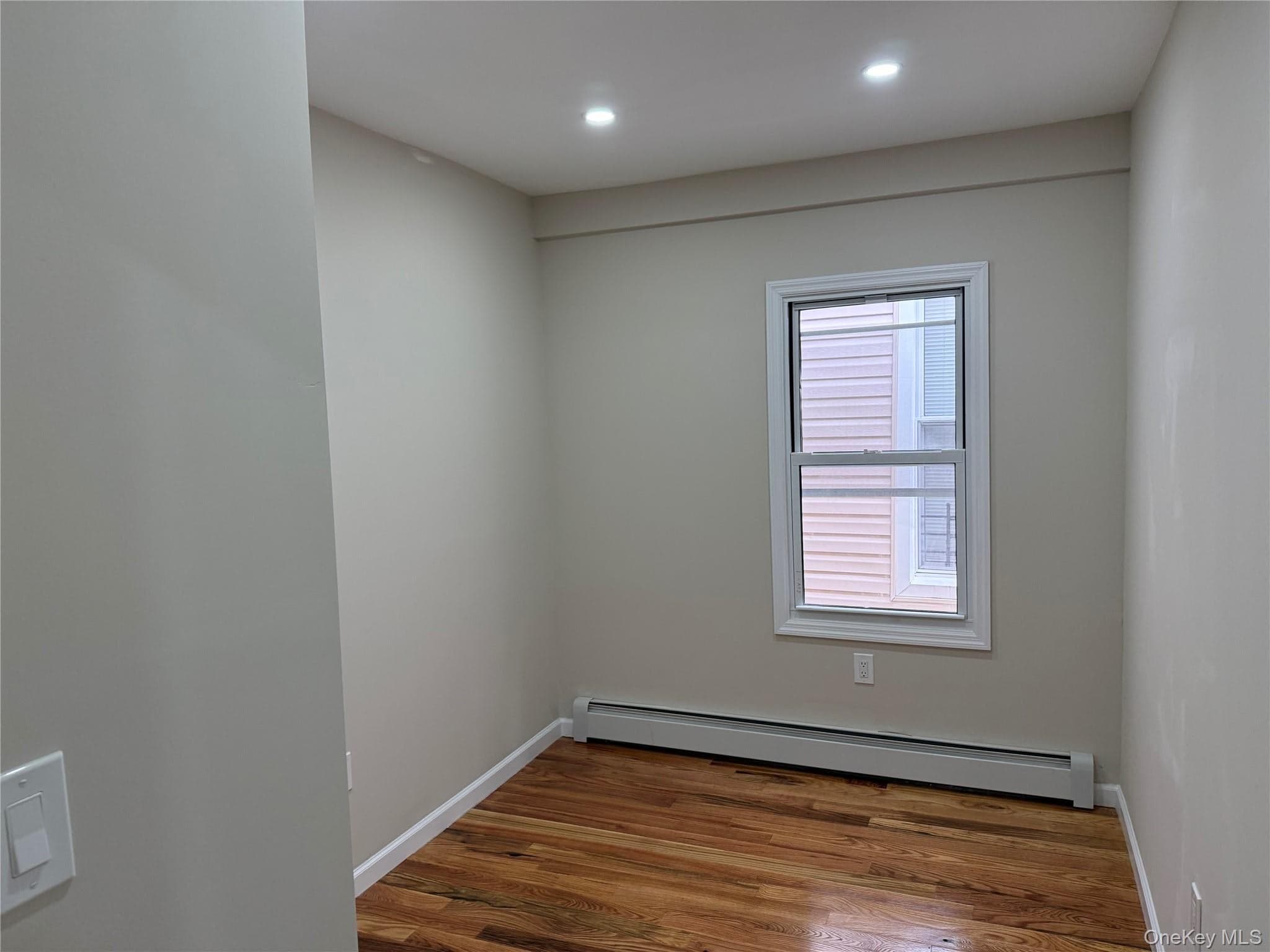 389 Warwick Street thumbnail 7