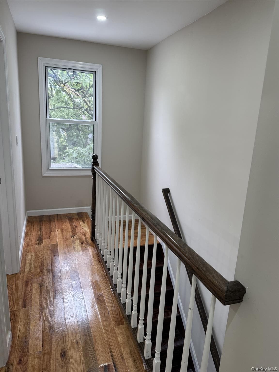 389 Warwick Street thumbnail 13