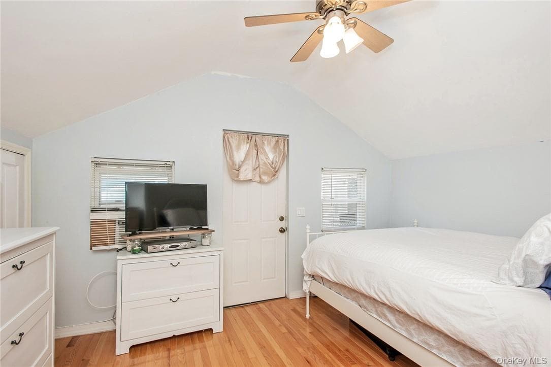 25 B Edgewater Park Unit: 25 B thumbnail 13