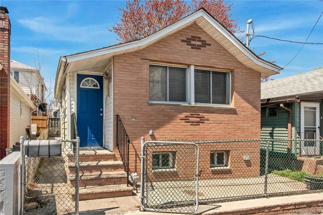 25 B Edgewater Park Unit: 25 B, Bronx