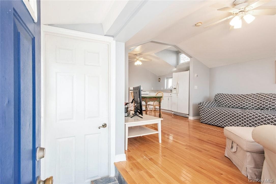 25 B Edgewater Park Unit: 25 B thumbnail 2