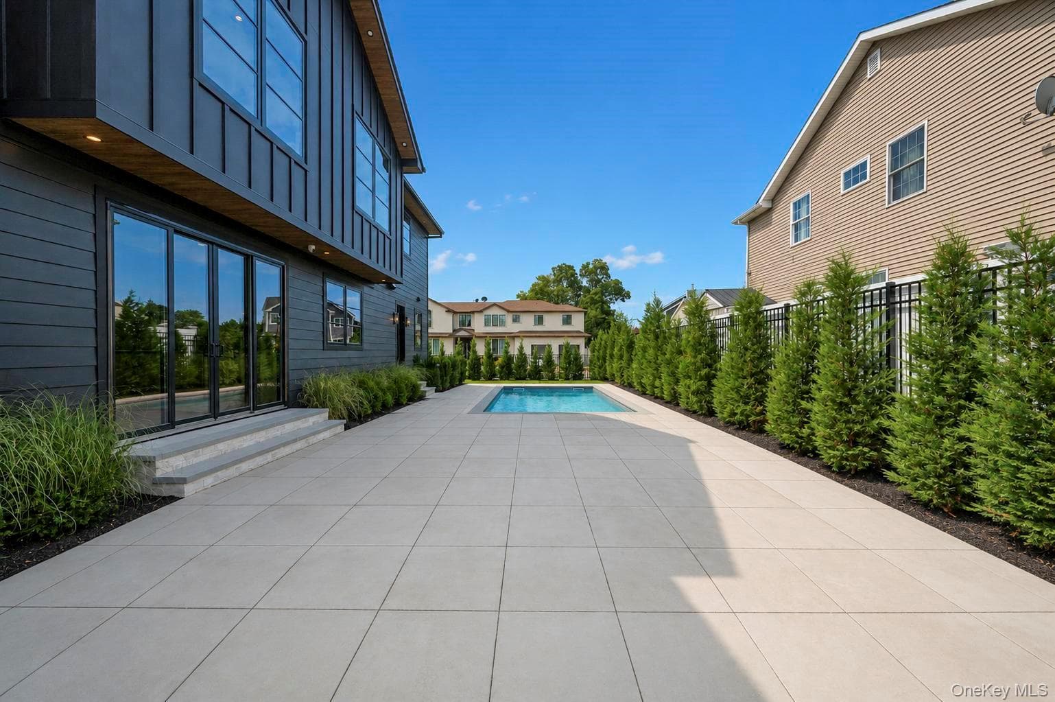 2017 Ladenburg Drive thumbnail 47