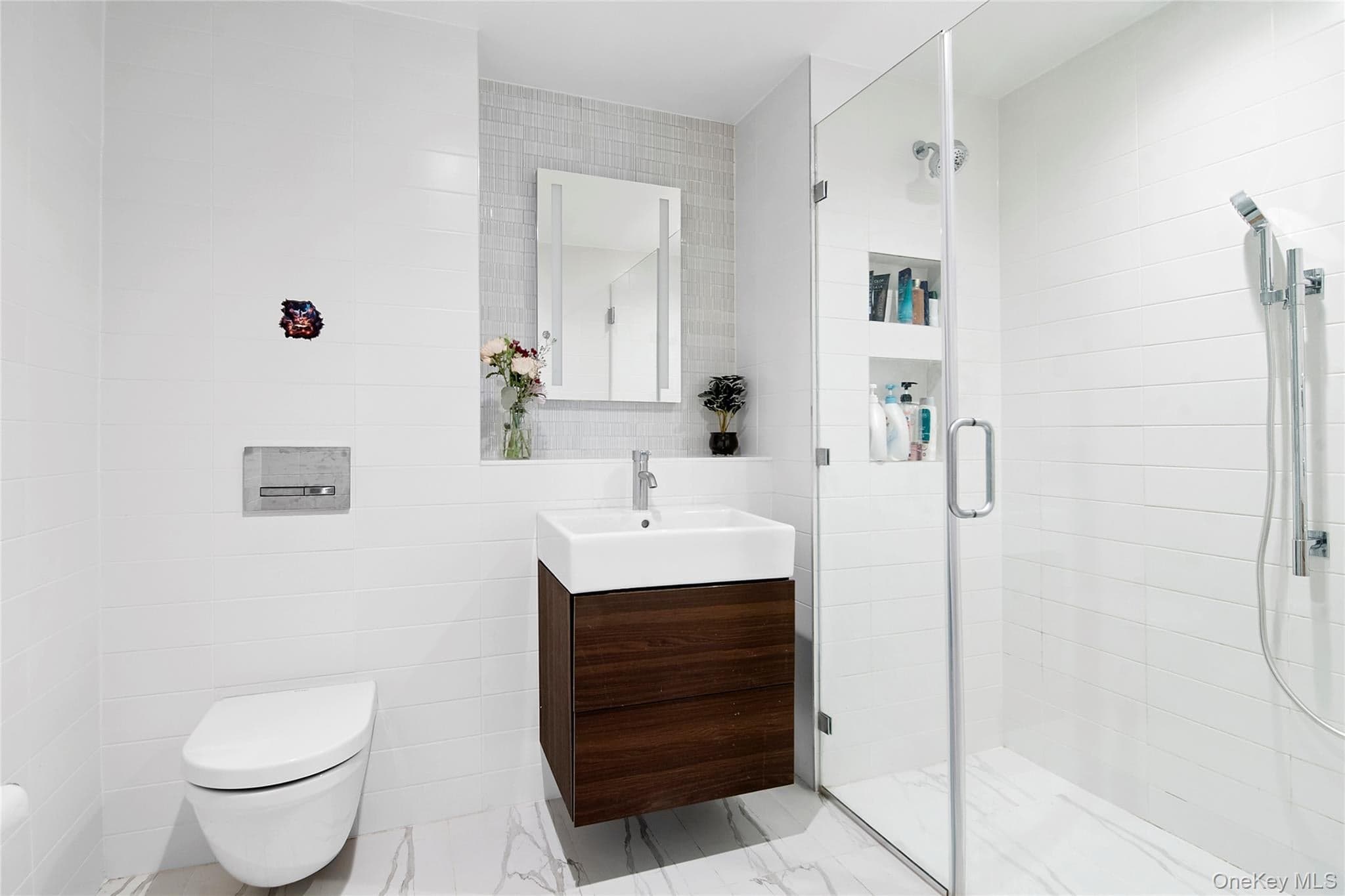 1064 Hancock Street Unit: 101 thumbnail 4