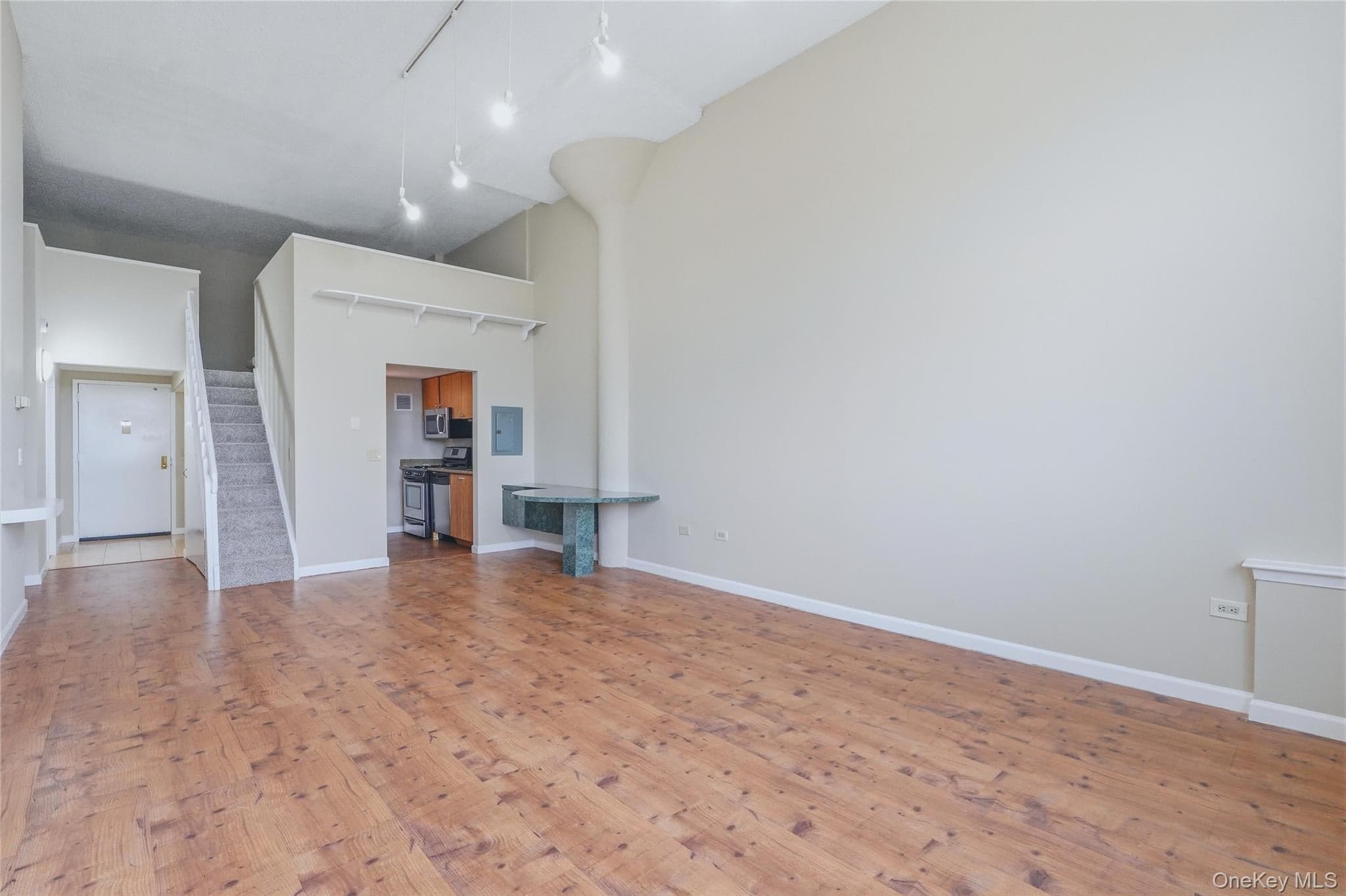 1 Landmark Square Unit: 405 thumbnail 11