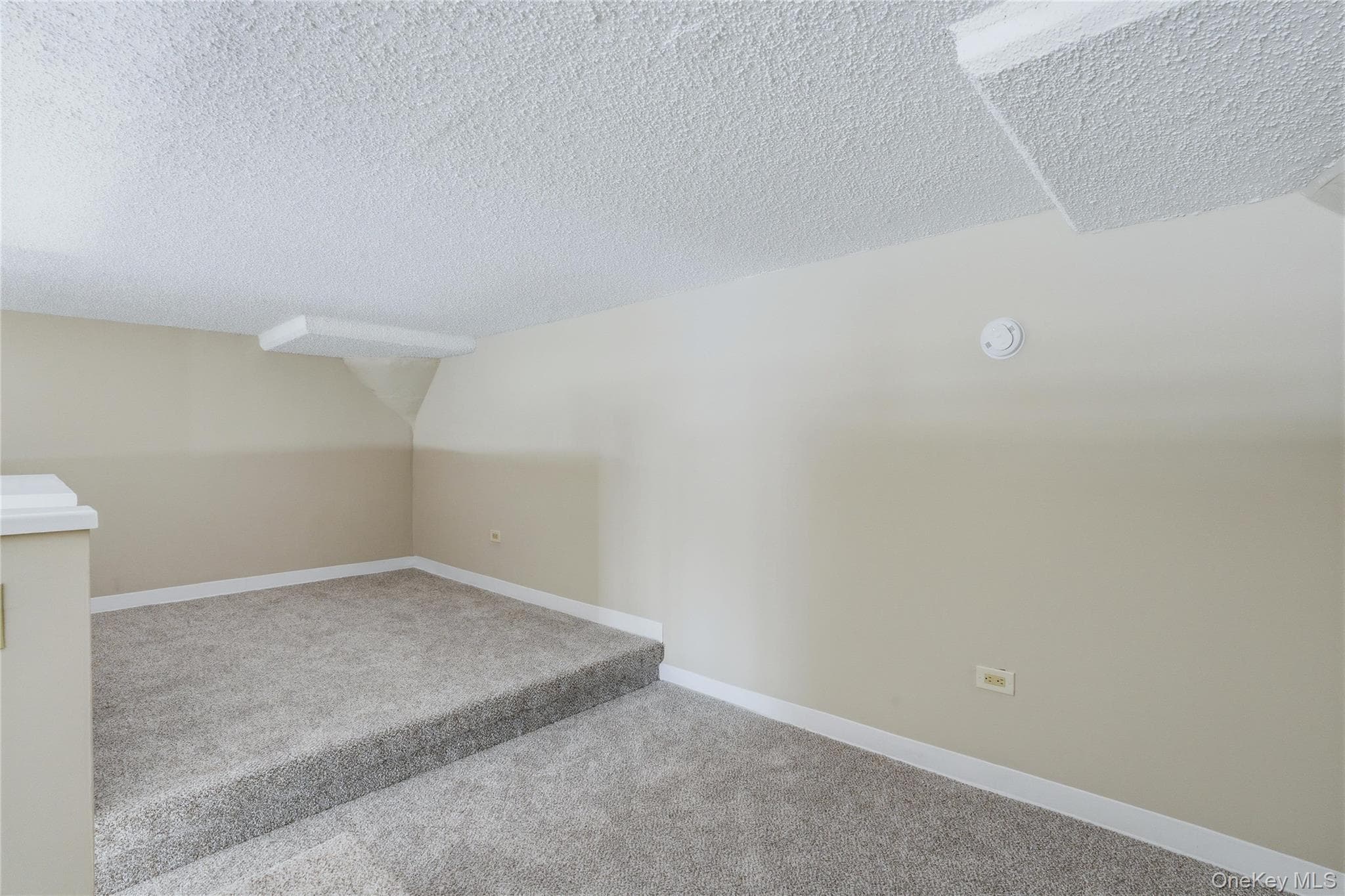 1 Landmark Square Unit: 405 thumbnail 20