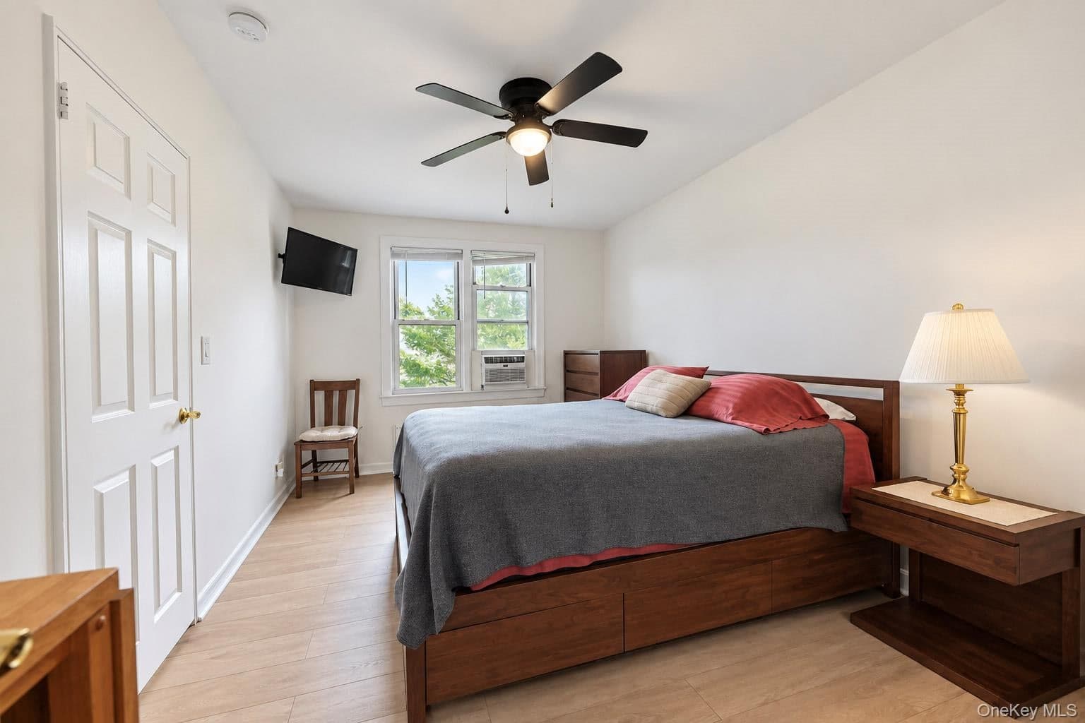 15 Winchester Avenue Unit: 2B thumbnail 10