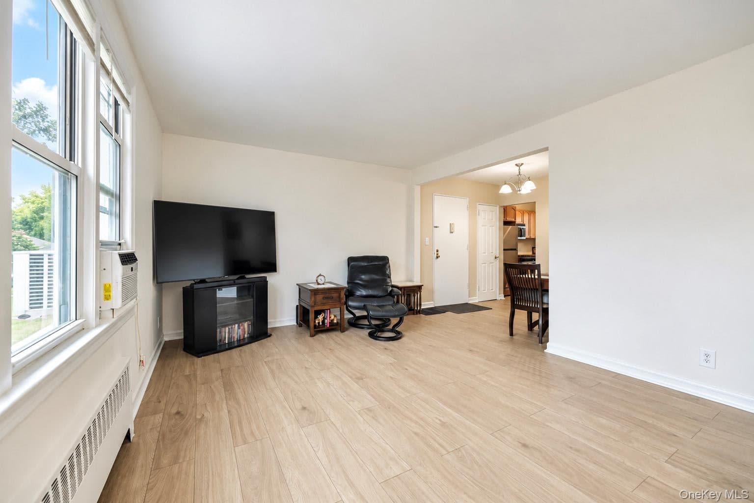 15 Winchester Avenue Unit: 2B thumbnail 14