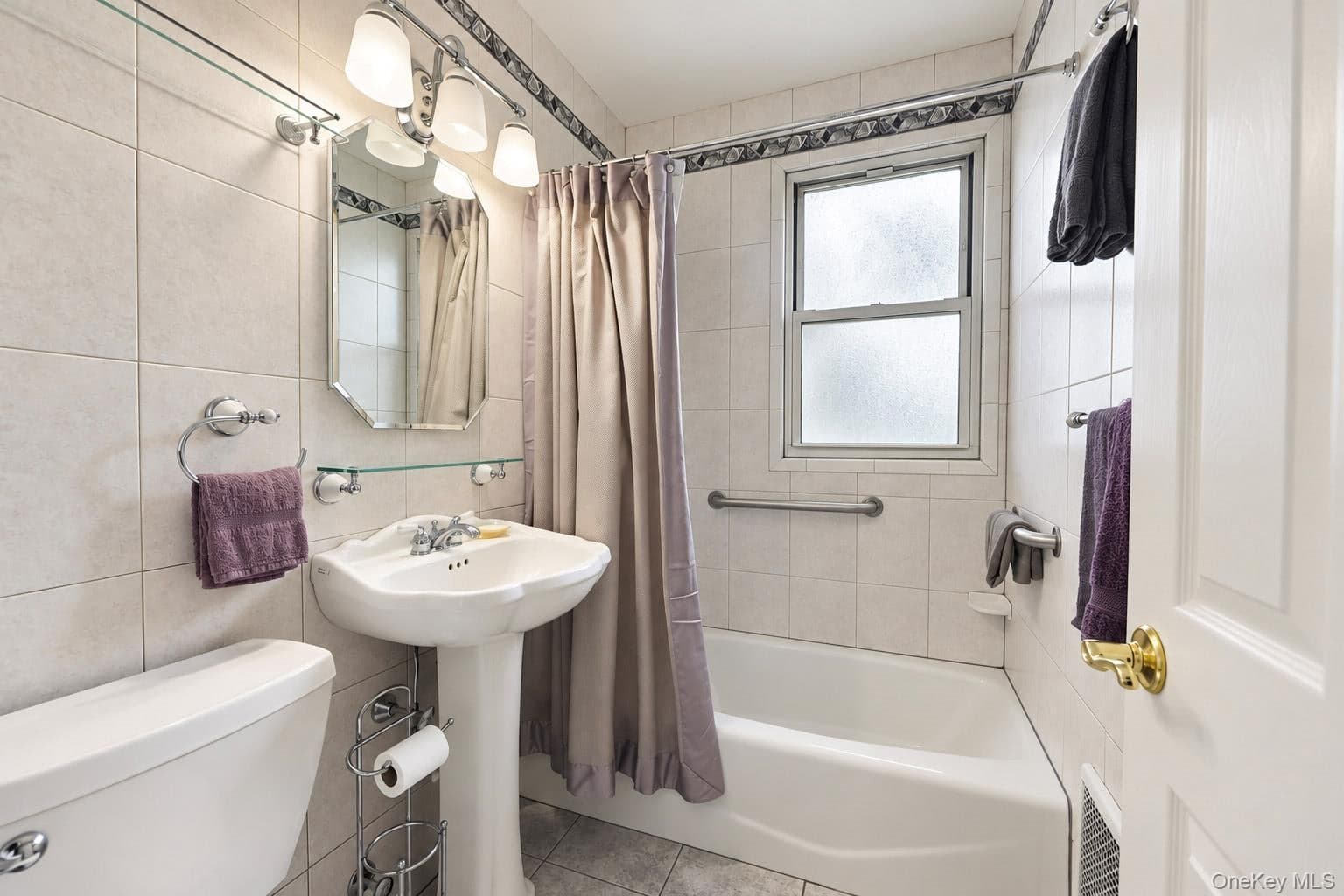 15 Winchester Avenue Unit: 2B thumbnail 12