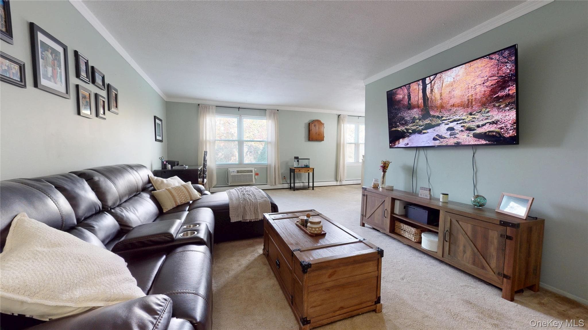 931 Sierra Vista Lane thumbnail 2