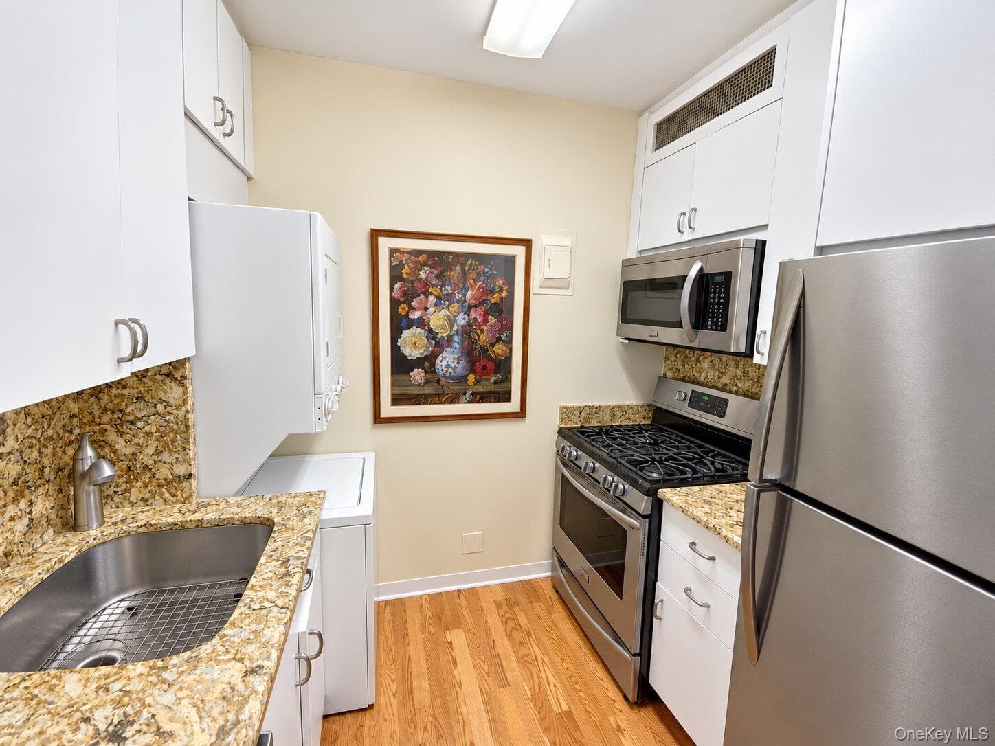 26910 Grand Central PKWY Unit: 26P thumbnail 10