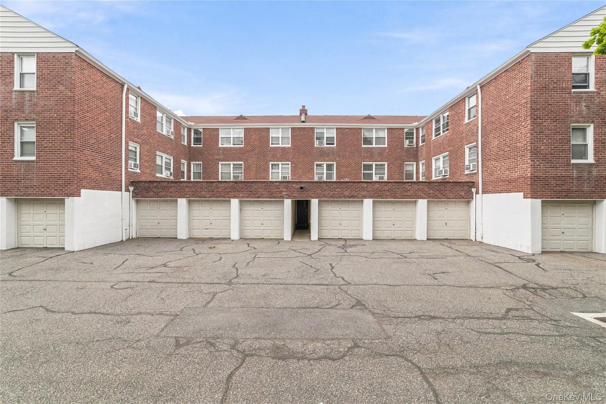 9 Bryant Crescent Unit: 1G thumbnail 18