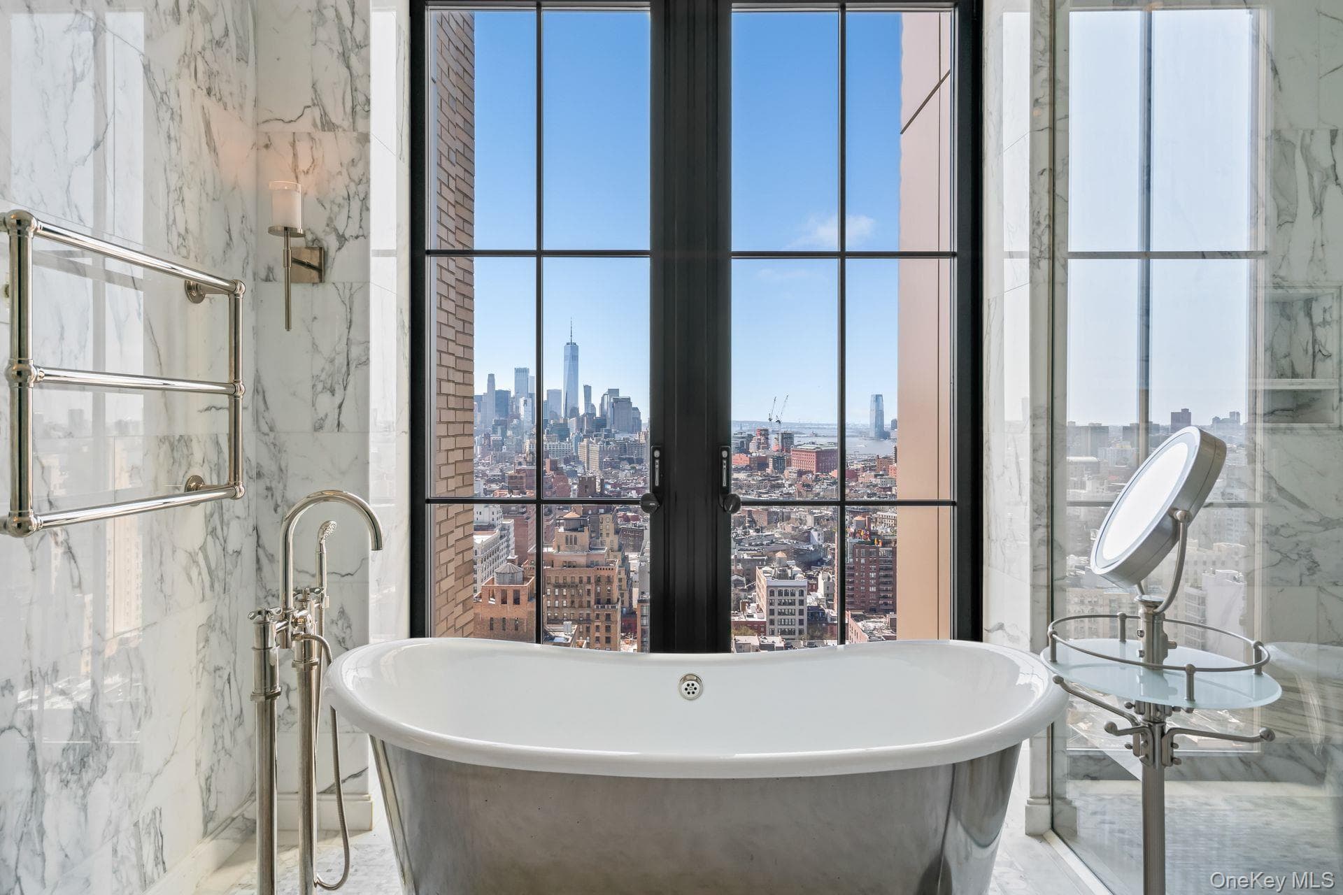 212 W 18th Street Unit: PH2 thumbnail 25