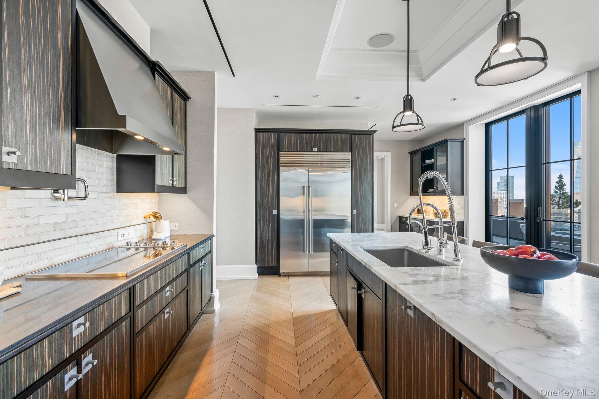 212 W 18th Street Unit: PH2 thumbnail 6