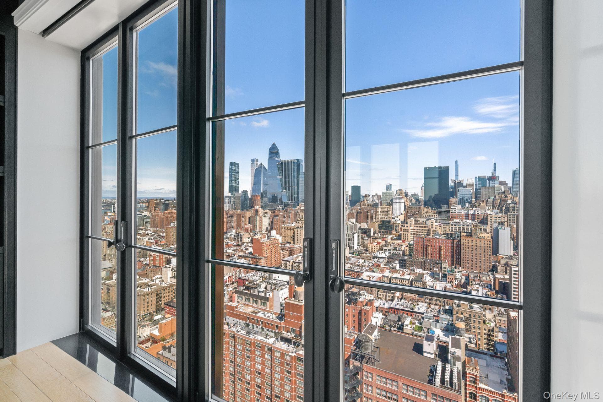 212 W 18th Street Unit: PH2 thumbnail 16