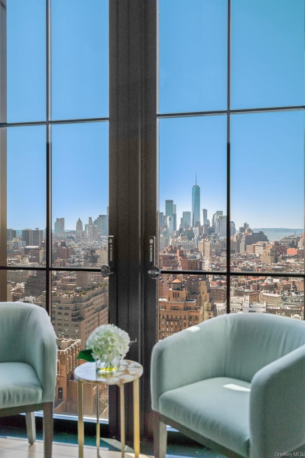 212 W 18th Street Unit: PH2 thumbnail 21