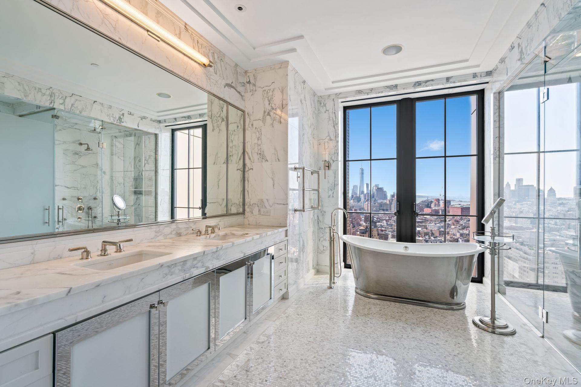212 W 18th Street Unit: PH2 thumbnail 26