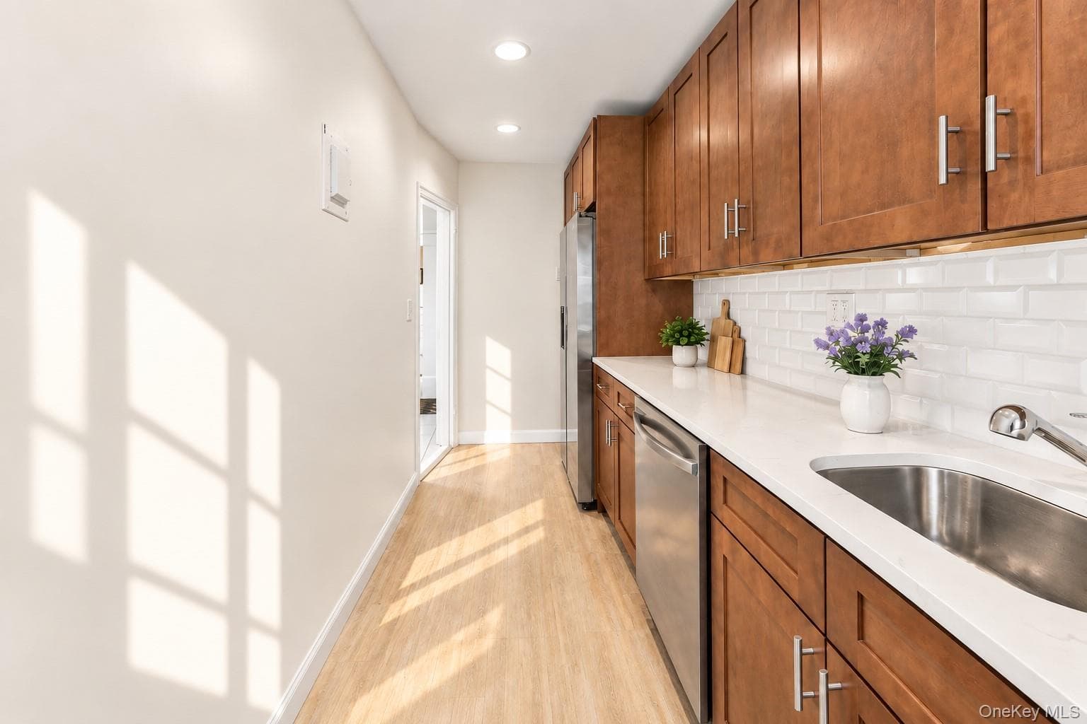 811 Bronx River Road Unit: 3H thumbnail 5