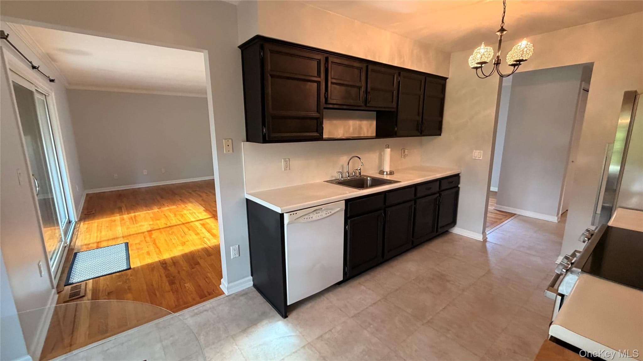 132 Sycamore Drive thumbnail 8