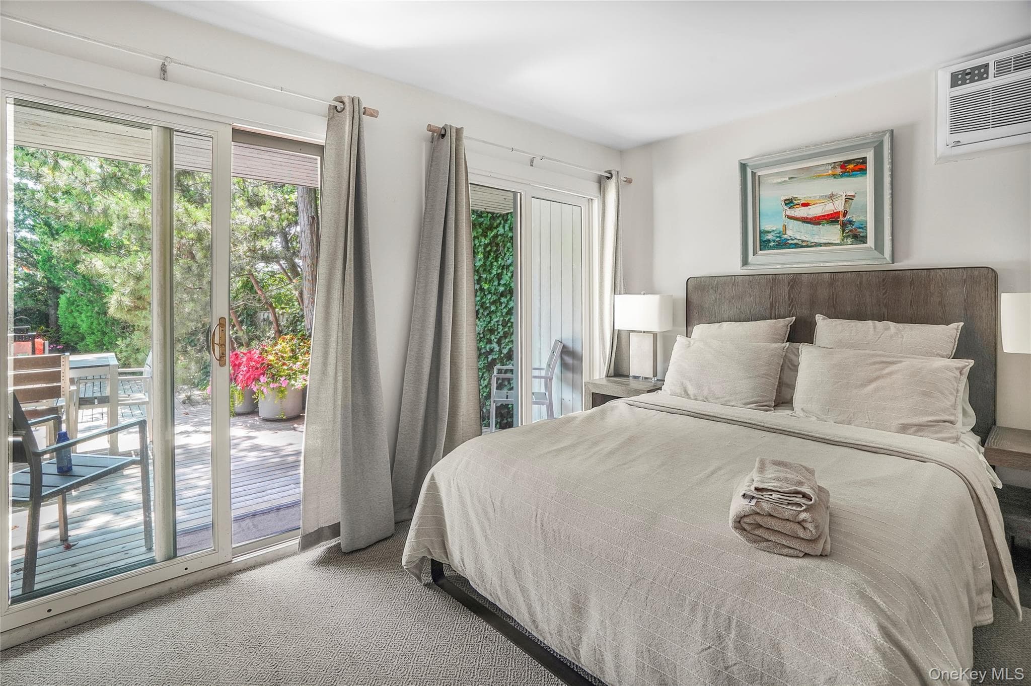 77 Bay Walk thumbnail 16