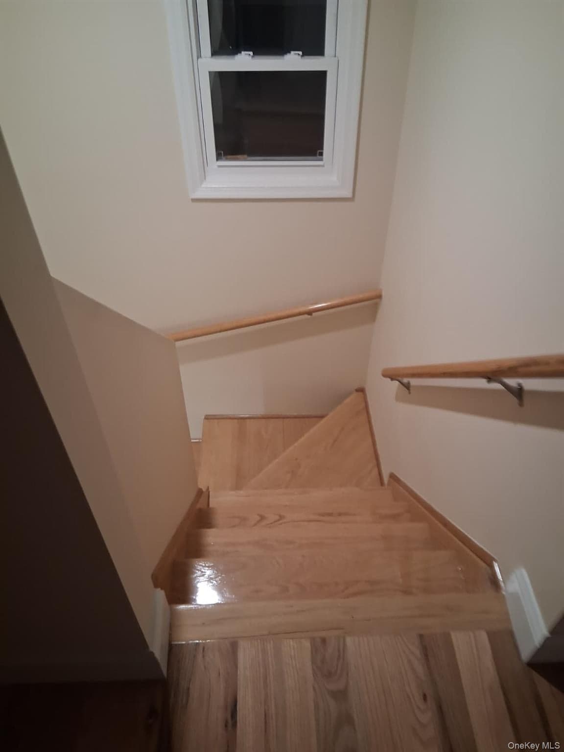 601 E 226th Street thumbnail 11