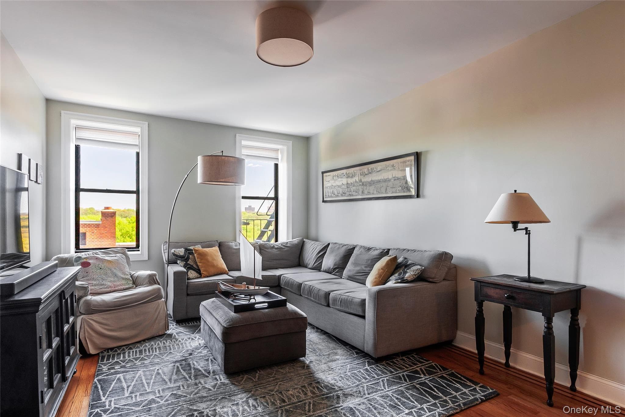4414 Cayuga Avenue Unit: 1D thumbnail 2
