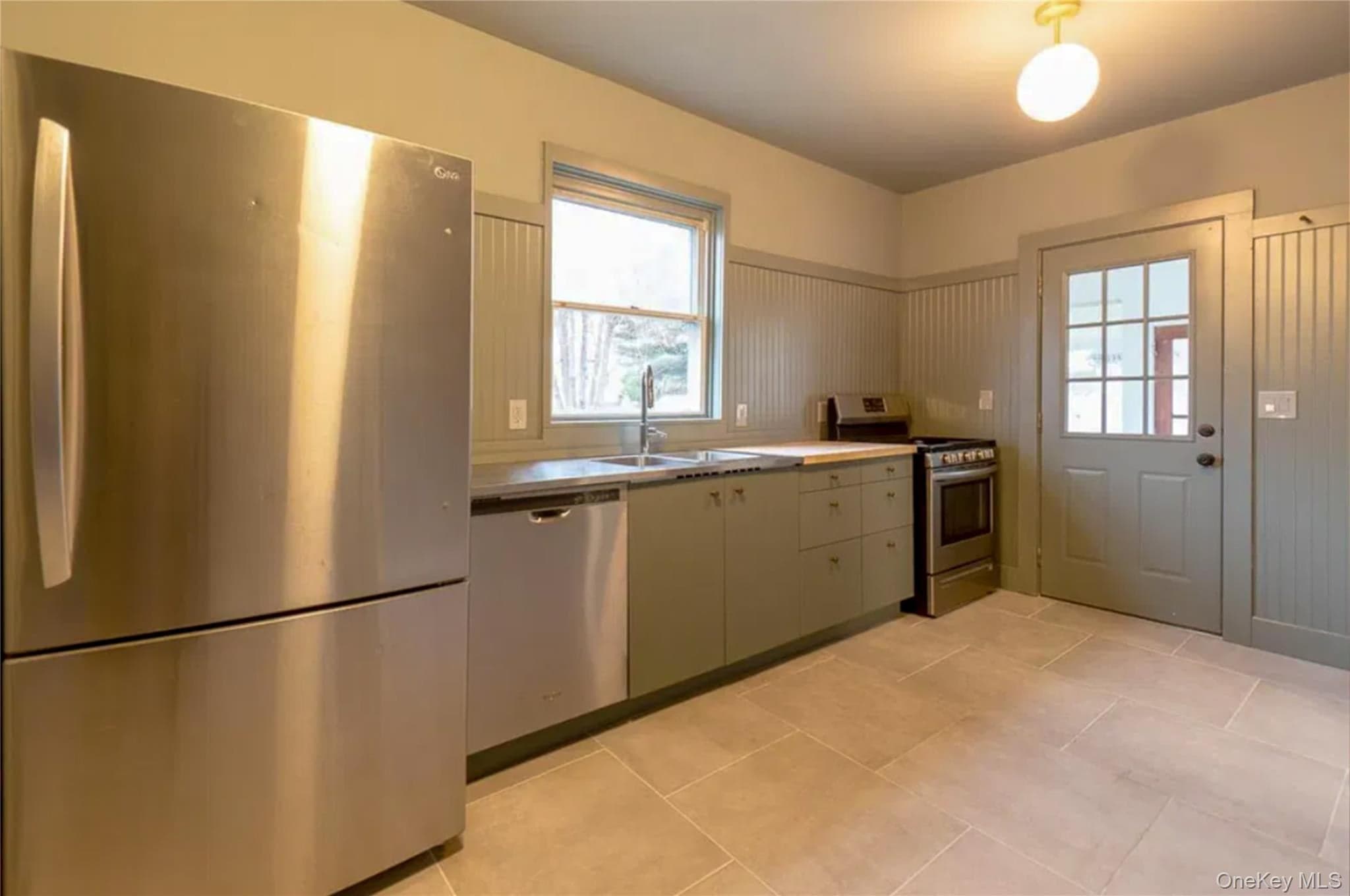 27 Lindsley Avenue thumbnail 4