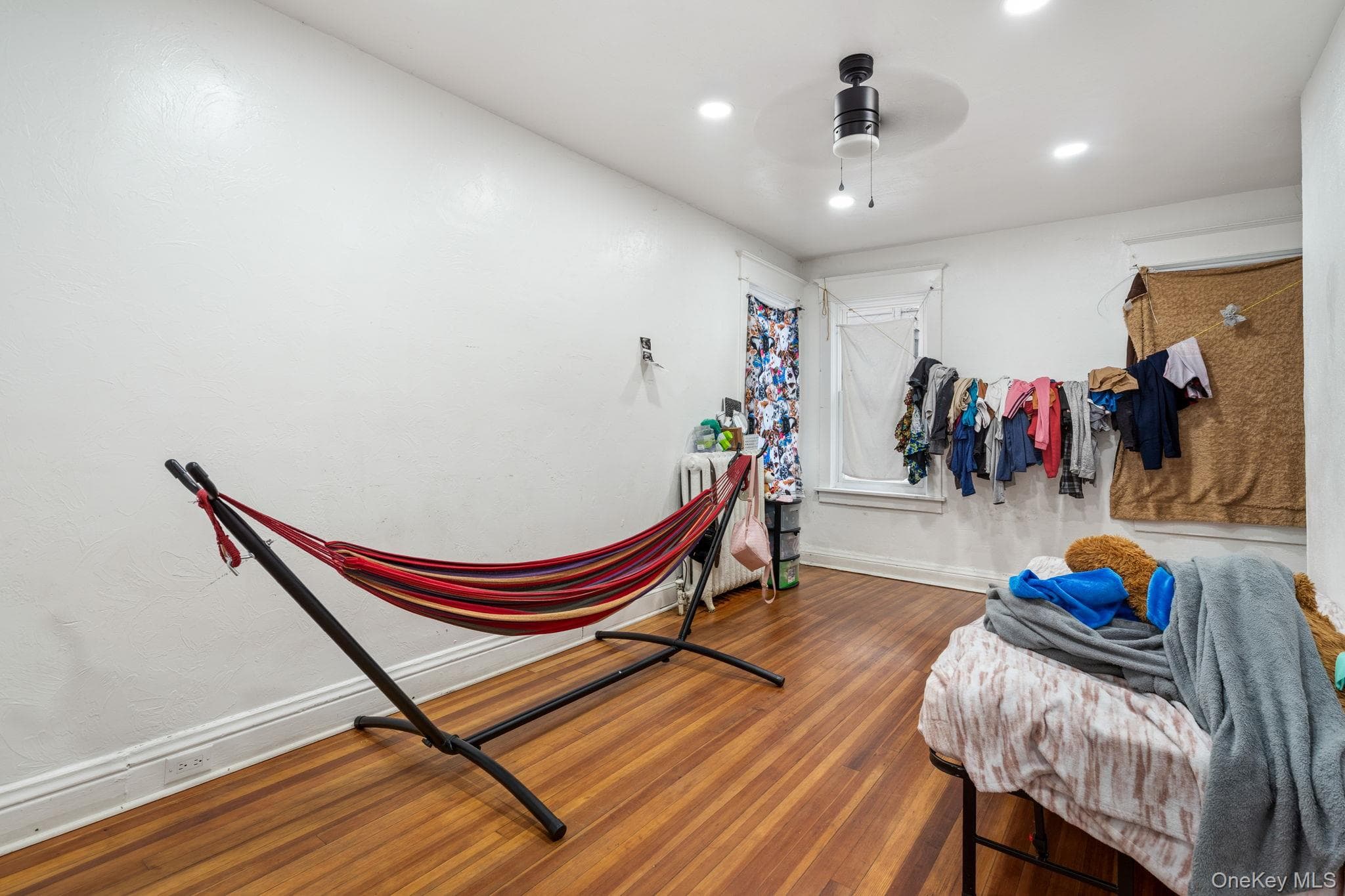 212 Ten Broeck Avenue thumbnail 9