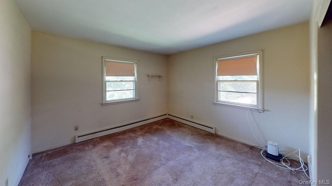 661 Warren Avenue thumbnail 9