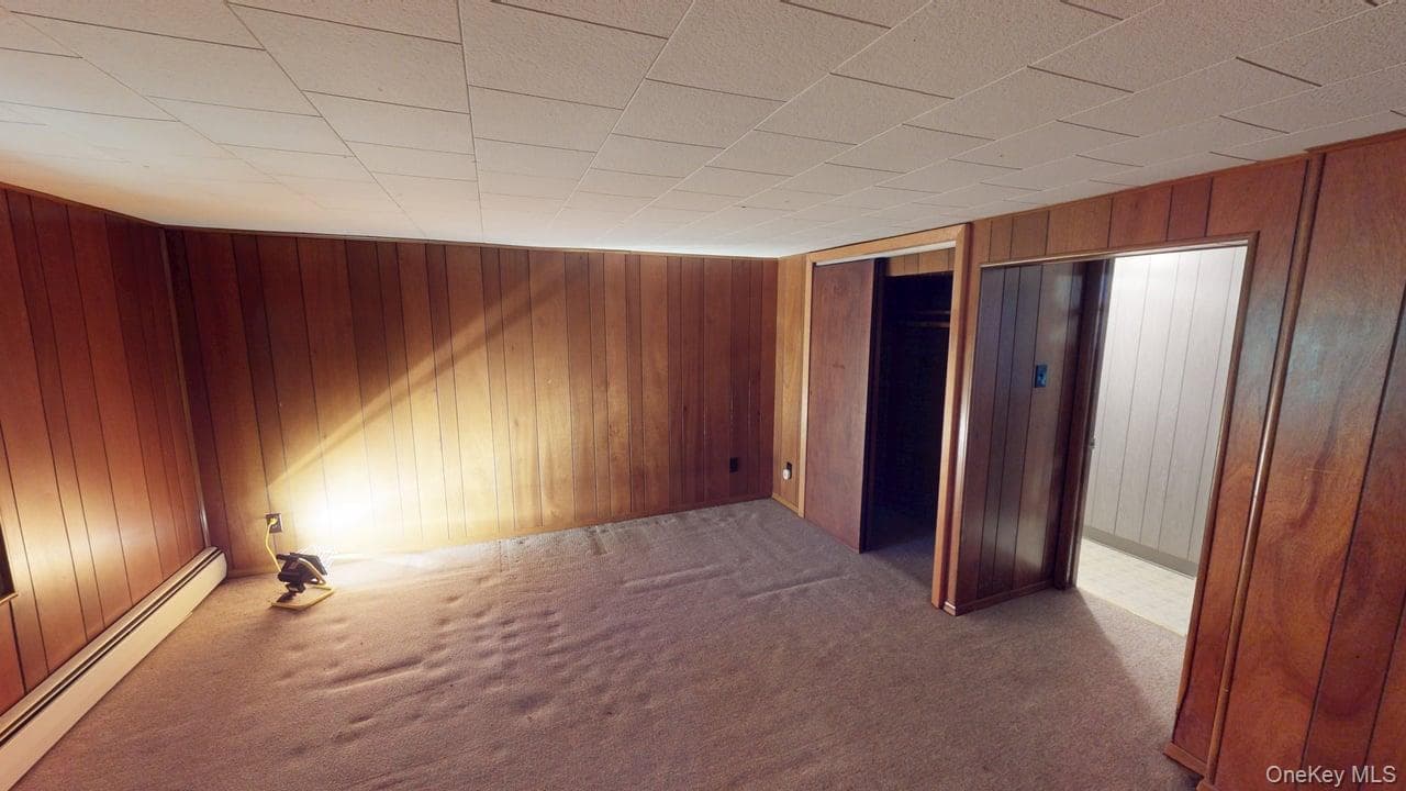 661 Warren Avenue thumbnail 14